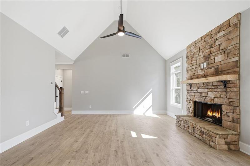 Image for property 105 Bob White Drive, Calhoun, GA 30701