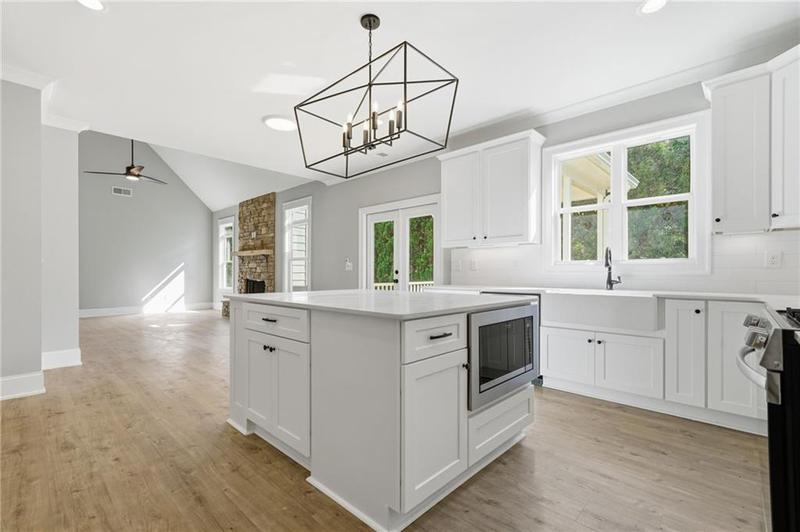 Image for property 105 Bob White Drive, Calhoun, GA 30701