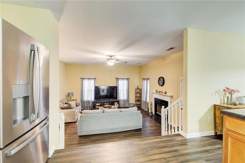 Image for property 3579 Oakshire Way, Atlanta, GA 30354