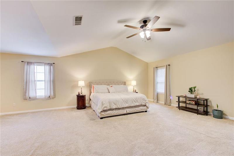 Image for property 3579 Oakshire Way, Atlanta, GA 30354