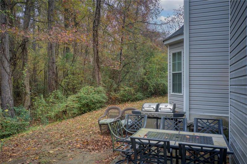Image for property 3579 Oakshire Way, Atlanta, GA 30354