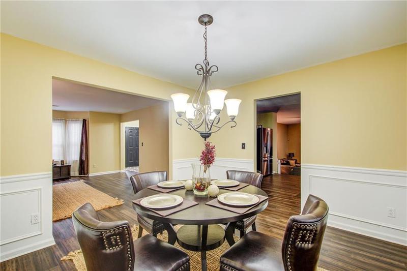 Image for property 3579 Oakshire Way, Atlanta, GA 30354