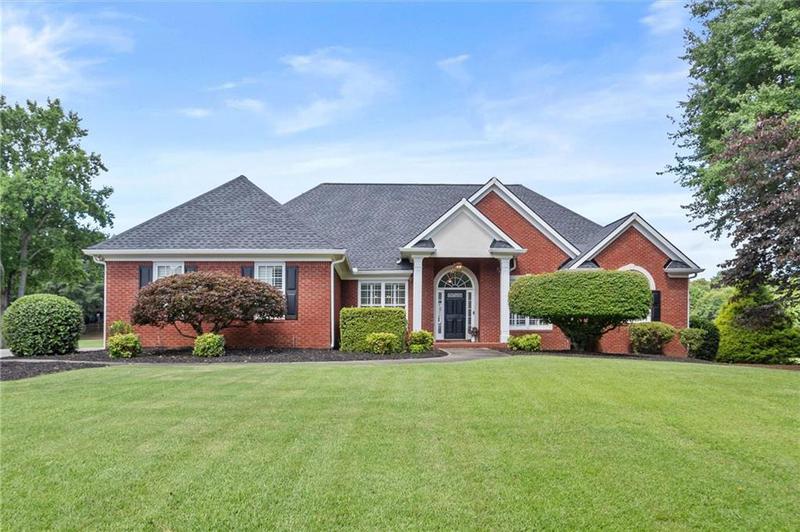 Image for property 411 Hickory Fairway Court, Woodstock, GA 30188