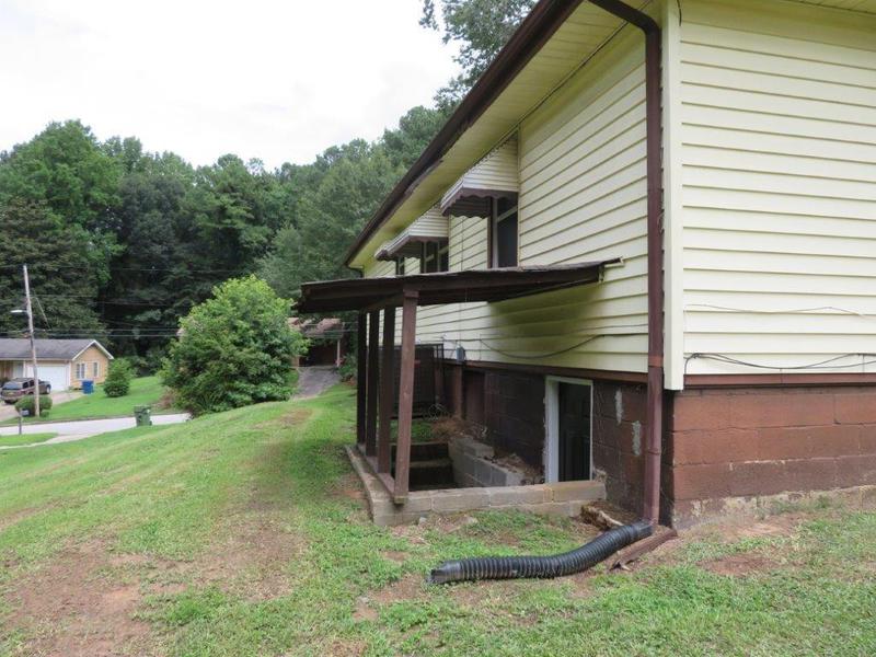 Image for property 1650 Bridgeport Drive, Atlanta, GA 30318