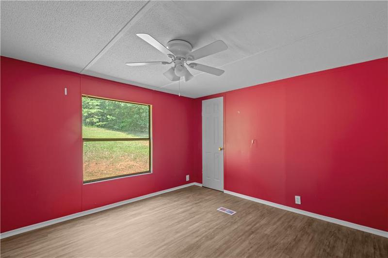Image for property 10 Shady Lane, Dahlonega, GA 30533