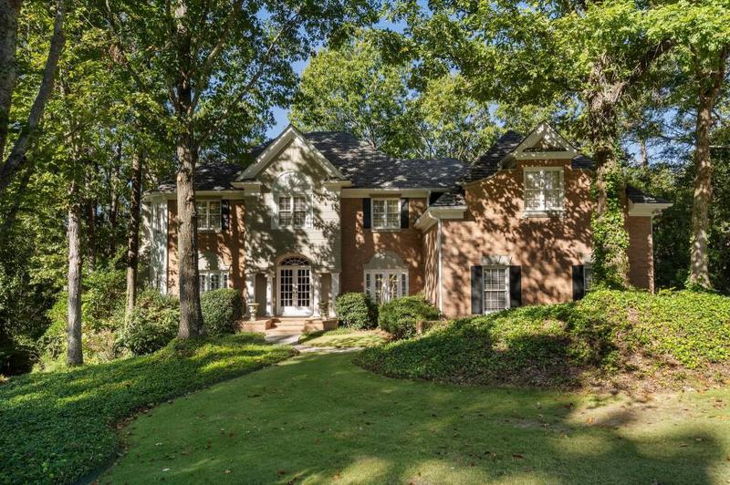 Image for property 940 Waters Reach Court, Alpharetta, GA 30022