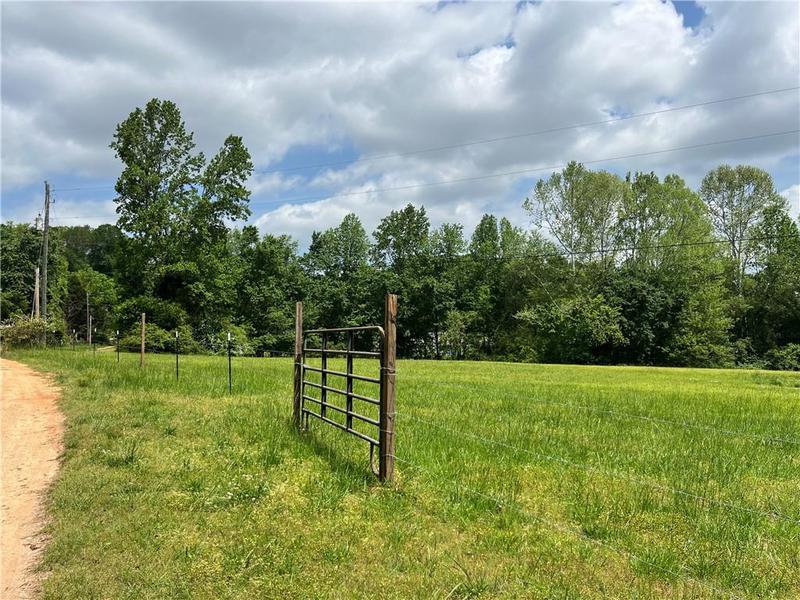 Image for property 121 Carver Drive, Jefferson, GA 30549