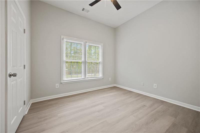 Image for property 6329 Edgewater Cove, Fairburn, GA 30213