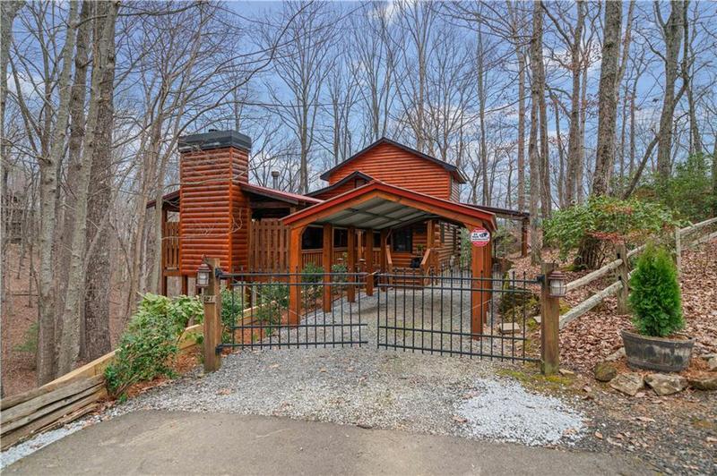 Image for property 121 Broken Arrow Path, Blue Ridge, GA 30513