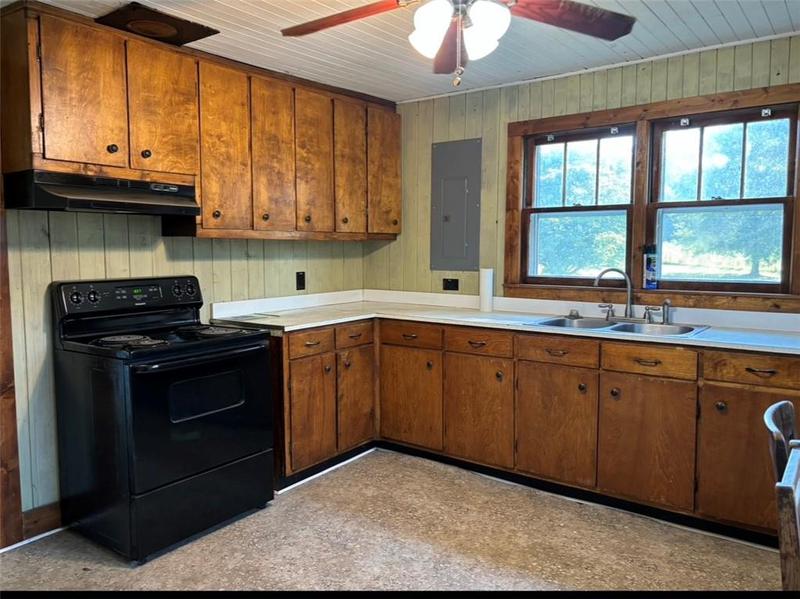 Image for property 1031 Ga Hwy 59, Commerce, GA 30530