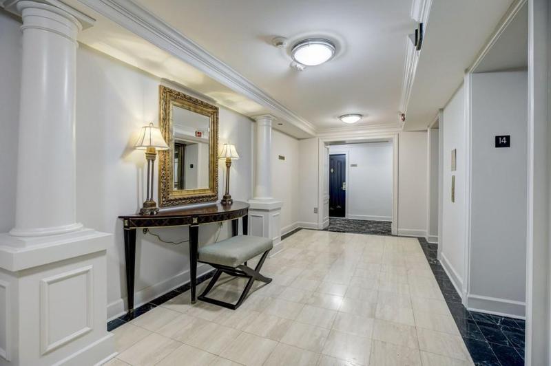 Image for property 2870 Pharr Court South 1409, Atlanta, GA 30305