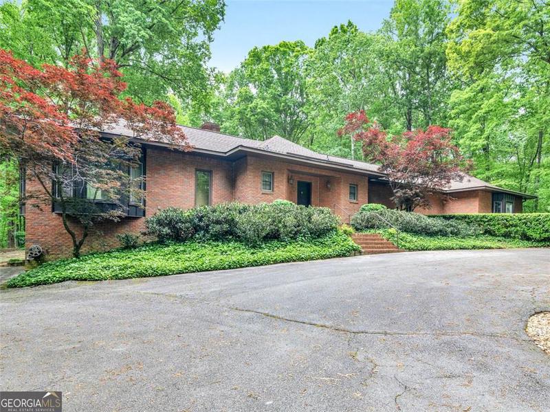 Image for property 9260 BETONY WOOD Trail, Jonesboro, GA 30236