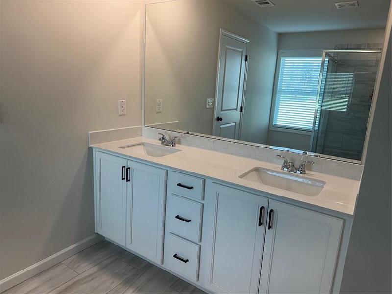 Image for property 27 Longhorn Way, Auburn, GA 30011