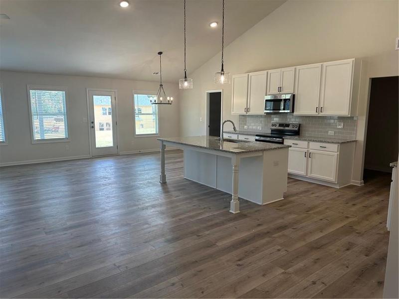 Image for property 27 Longhorn Way, Auburn, GA 30011