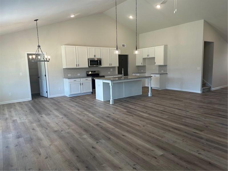 Image for property 27 Longhorn Way, Auburn, GA 30011