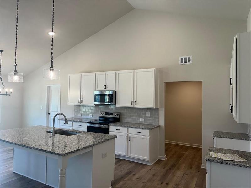 Image for property 27 Longhorn Way, Auburn, GA 30011