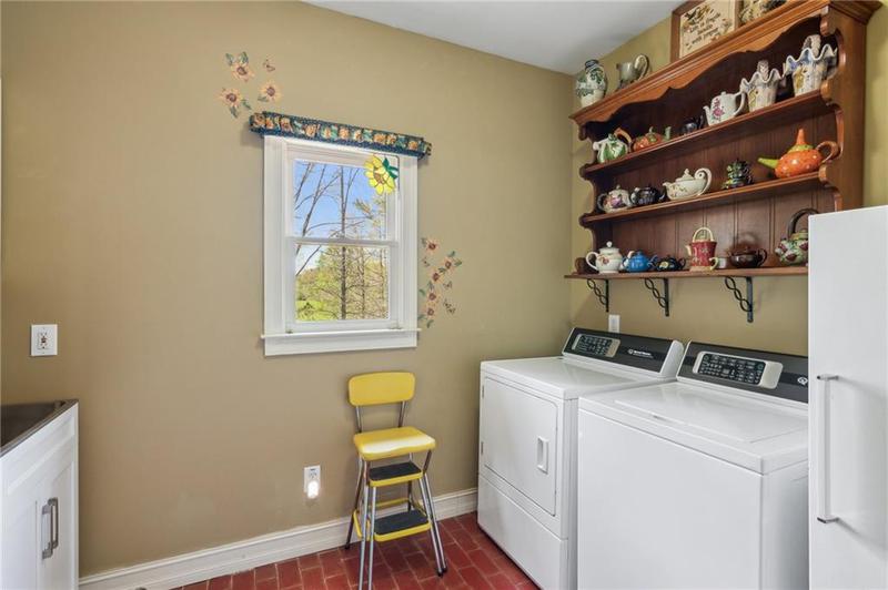 Image for property 974 Cowart Mountain Road, Jasper, GA 30143