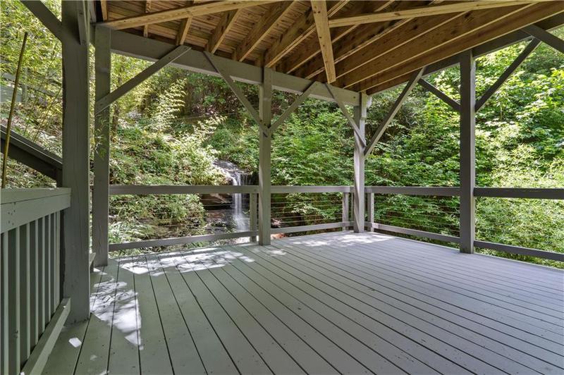 Image for property 430 Sassafras Mountain Laurel Lane, Jasper, GA 30143