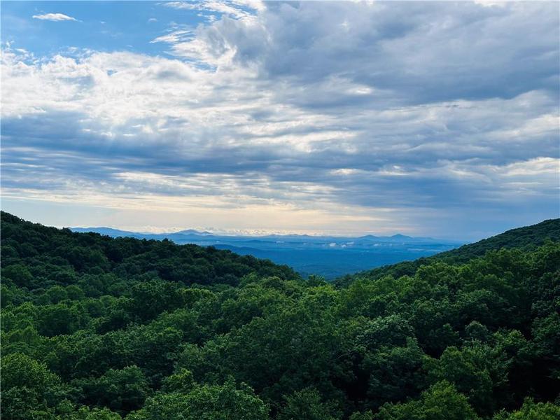 Image for property 430 Sassafras Mountain Laurel Lane, Jasper, GA 30143