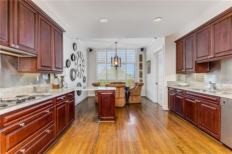 Image for property 750 Park Avenue 8E, Atlanta, GA 30326