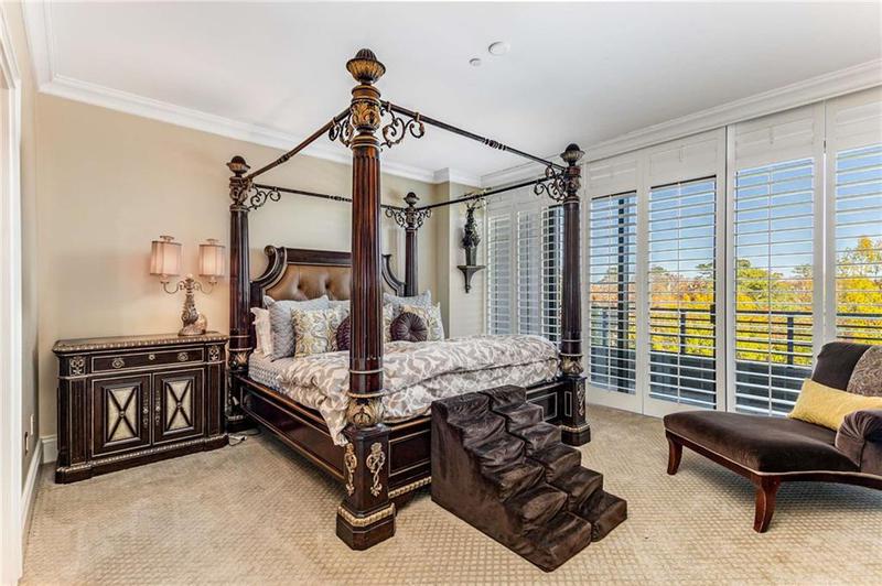 Image for property 750 Park Avenue 8E, Atlanta, GA 30326