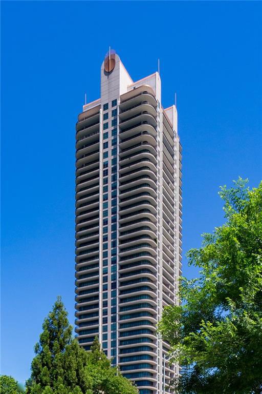 Image for property 750 Park Avenue 8E, Atlanta, GA 30326