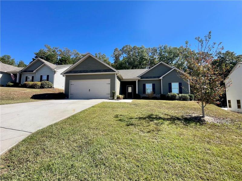 Image for property 524 Stable View Loop, Dallas, GA 30132