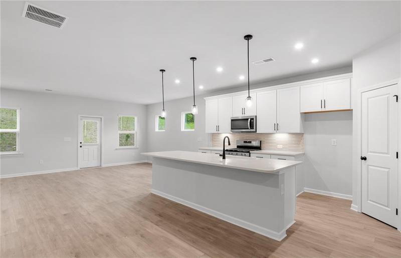 Image for property 404 Beacon Way, Villa Rica, GA 30180