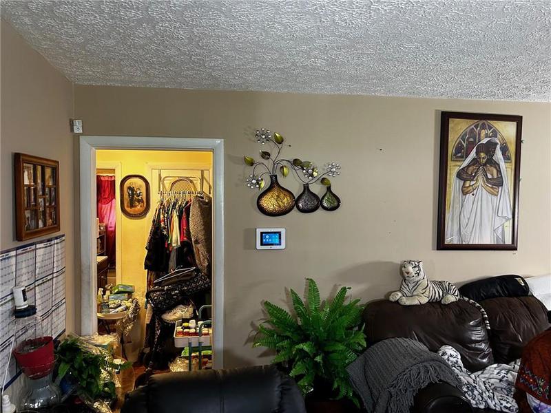 Image for property 2690 Lincoln Court, Atlanta, GA 30318