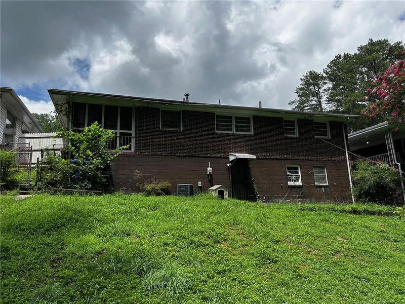 Image for property 2690 Lincoln Court, Atlanta, GA 30318