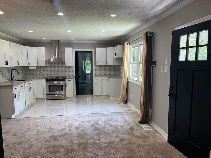 Image for property 33 Stratford Drive, Atlanta, GA 30311