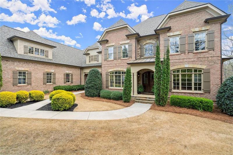 Image for property 13142 Overlook Pass, Roswell, GA 30075