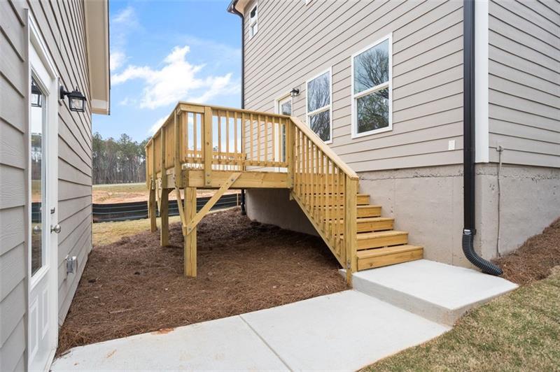 Image for property 319 Summerville Lane, Athens, GA 30606
