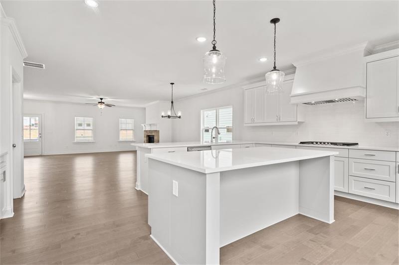 Image for property 319 Summerville Lane, Athens, GA 30606