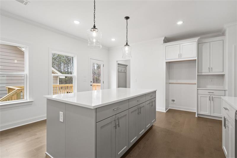 Image for property 319 Summerville Lane, Athens, GA 30606