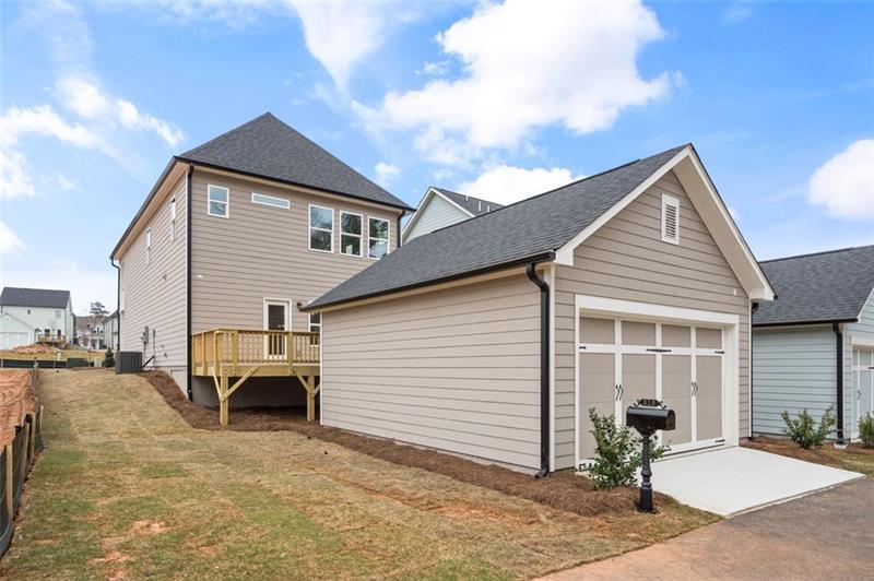Image for property 319 Summerville Lane, Athens, GA 30606