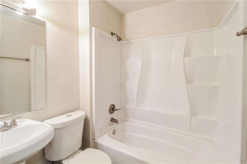 Image for property 3900 Emerald North Drive, Decatur, GA 30035