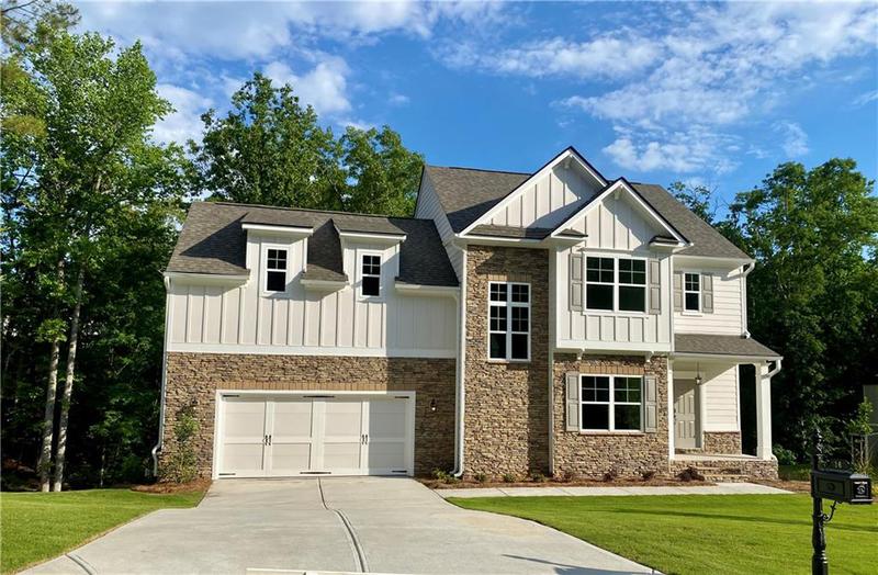 Image for property 16 Grove Point Way Way, Cartersville, GA 30120