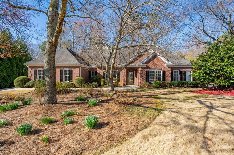Image for property 4185 Waterford Drive, Suwanee, GA 30024