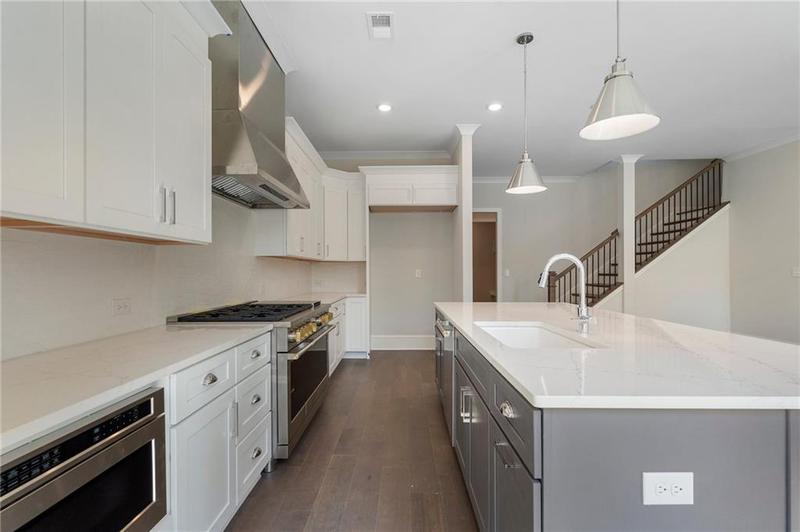 Image for property 912 Sunny Meadows Lane, Marietta, GA 30062