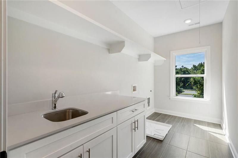 Image for property 912 Sunny Meadows Lane, Marietta, GA 30062
