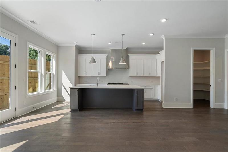 Image for property 912 Sunny Meadows Lane, Marietta, GA 30062