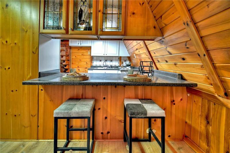 Image for property 61 Woodstock Drive, Blue Ridge, GA 30513