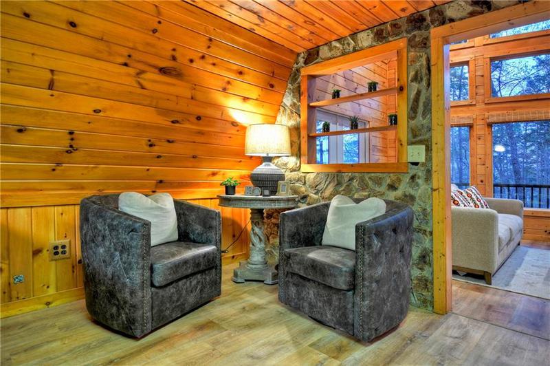 Image for property 61 Woodstock Drive, Blue Ridge, GA 30513