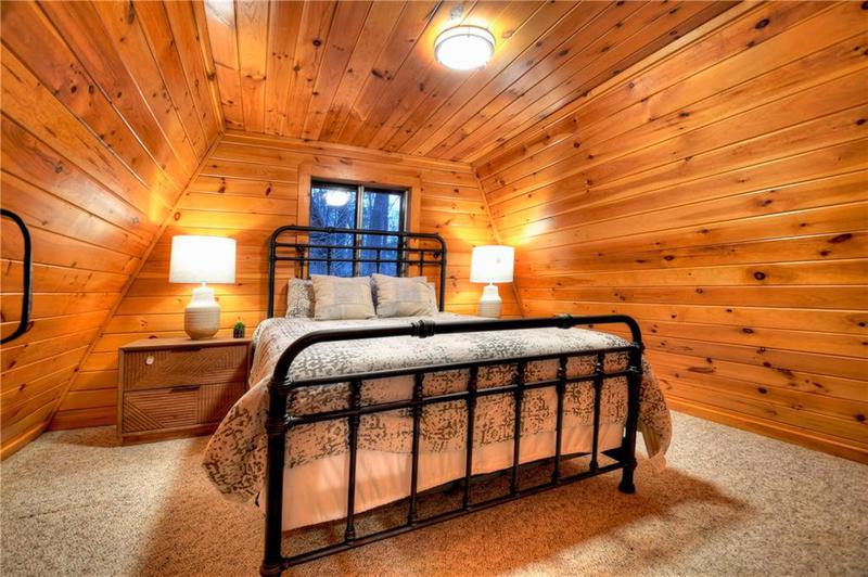 Image for property 61 Woodstock Drive, Blue Ridge, GA 30513