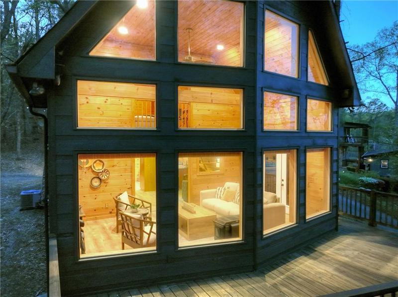 Image for property 61 Woodstock Drive, Blue Ridge, GA 30513