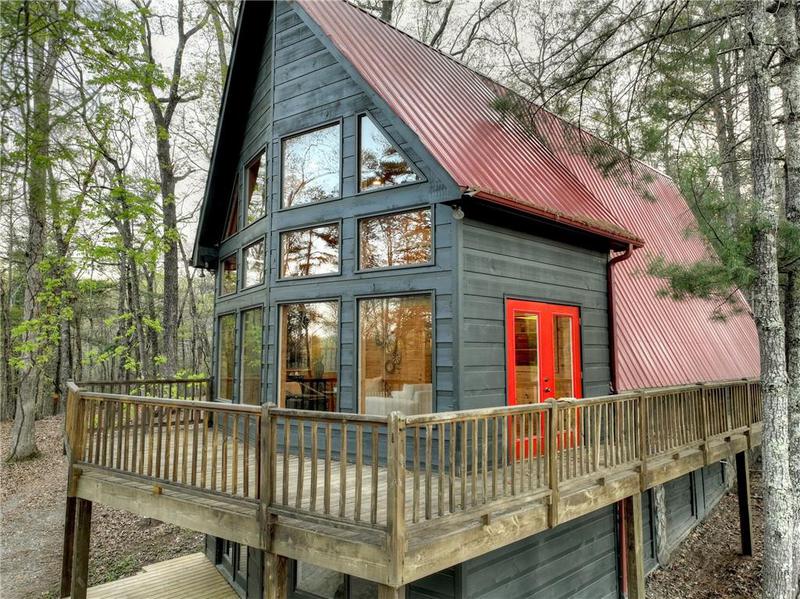Image for property 61 Woodstock Drive, Blue Ridge, GA 30513