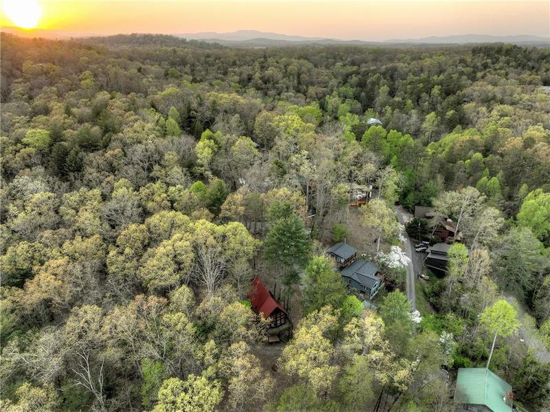 Image for property 61 Woodstock Drive, Blue Ridge, GA 30513