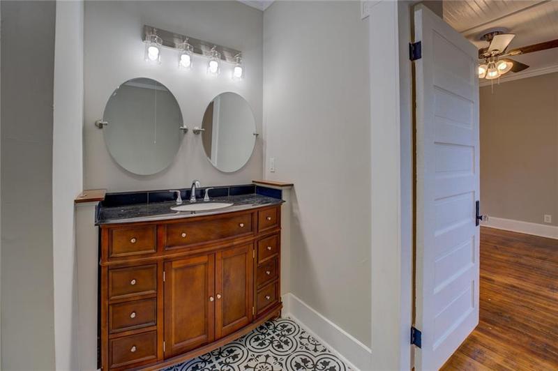 Image for property 31 Broad Street, Porterdale, GA 30014