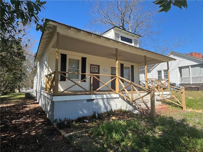 Image for property 31 Broad Street, Porterdale, GA 30014
